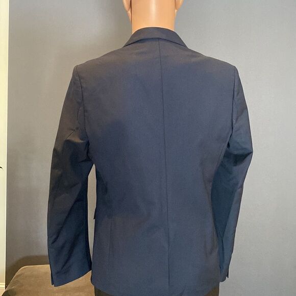 Men’s Blue Slim Fit 2 Piece Suit
OneButton Notched Lapel Jacket 34 Pants 31 NWT - Picture 3 of 14